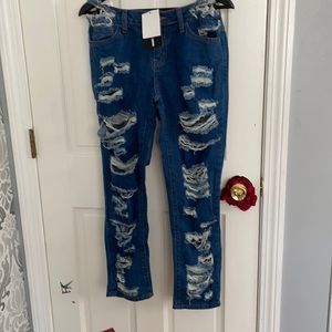 Distressed boyfriend jeans
